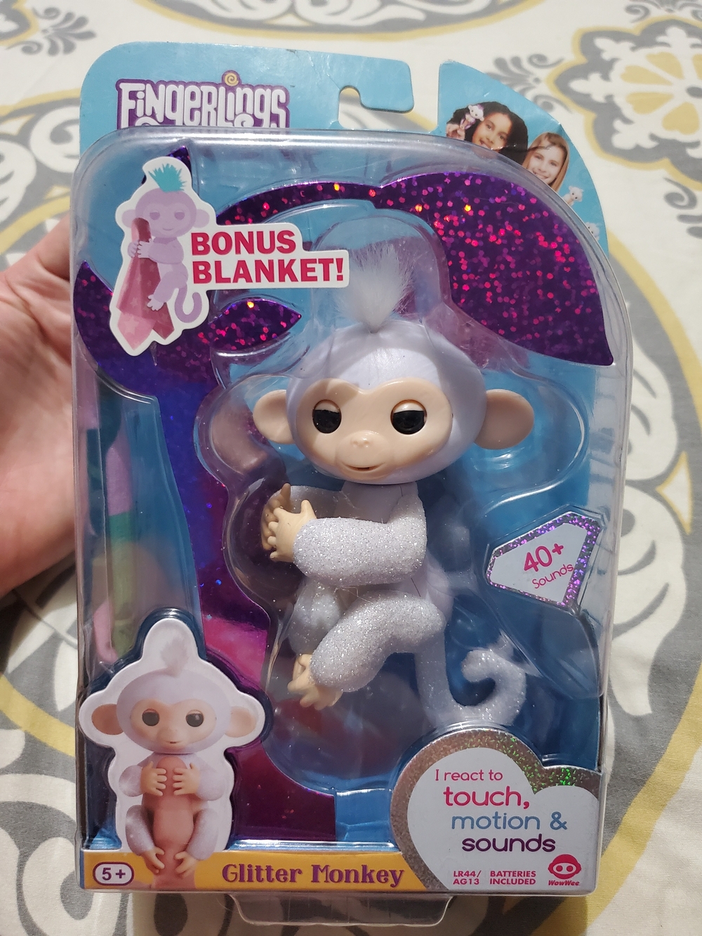 Fingerlings Glitter Monkey Interactive Pet Toy — Silver/White Sugar
